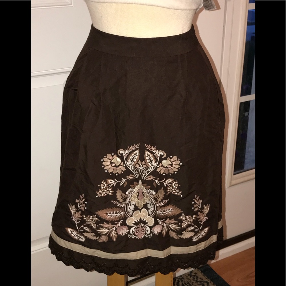 Ann Taylor Loft embroidered skirt 2